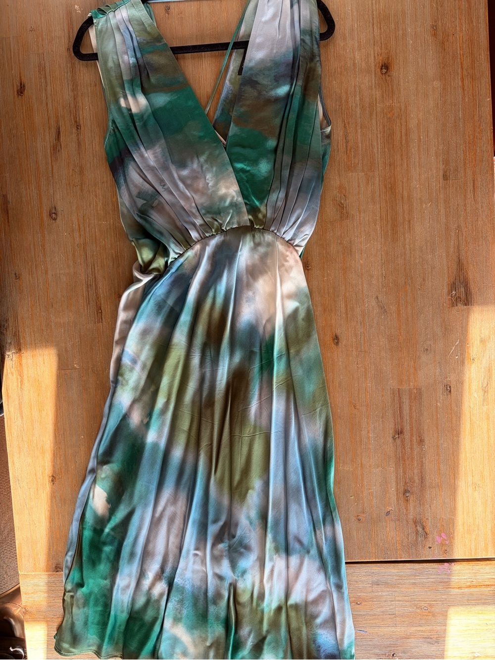 Banana Republic Women's Green Tie-Dye V-Neck Dress